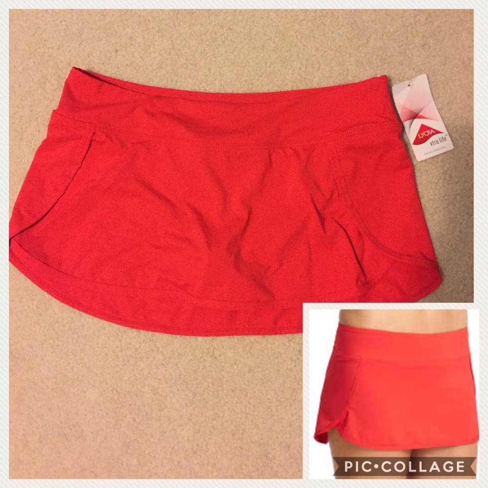 NWT Athleta swim skirt, Sz S